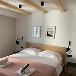 Ancient&modern Apartamento *