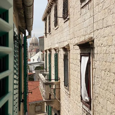 Apartman Ancient & Modern